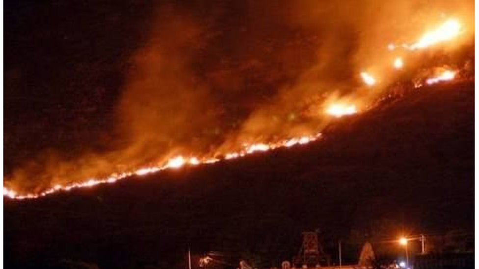 குரங்கணி காட்டுத் தீ: மீட்பு பணியில் 4 ஹெலிகாப்டர்கள்