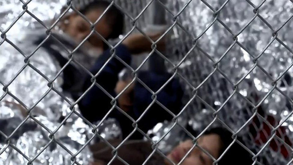 குடியேறிகள் பிரச்சனை: கொள்கையை திரும்பப் பெற்றார் டிரம்ப்