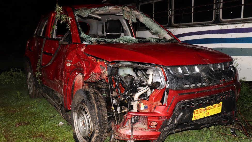 துயரத்தில் முடிந்த கொண்டாட்ட பயணம்: வாட்ஸ் ஆப் படுகொலை