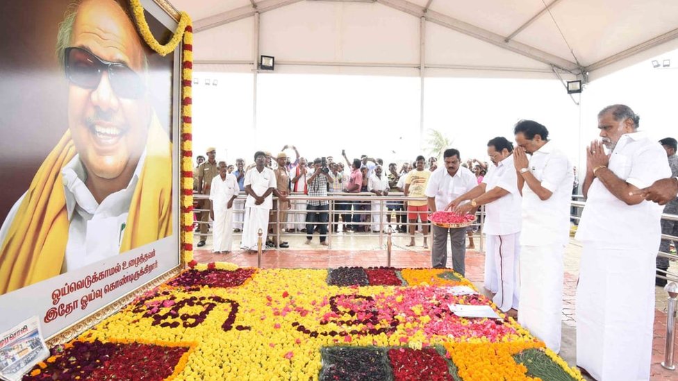 திமுக தலைவர் பதவி: ஸ்டாலின் வேட்பு மனு தாக்கல்