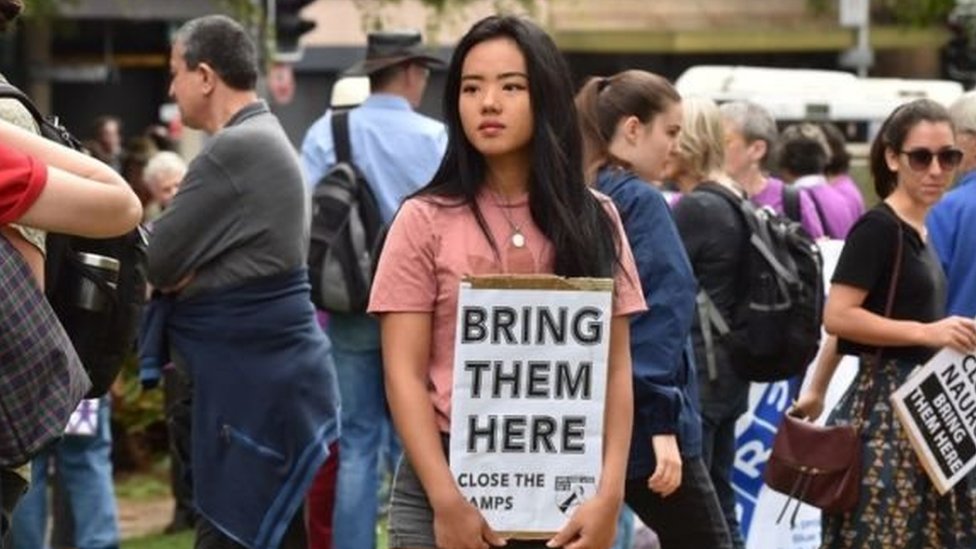 இந்த மக்களின் நலனுக்காக ஆஸ்திரேலியாவில் மக்கள் போராடி வருகினறனர். காத்திரமாக குரல் எழுப்பி வருகின்றனர்.