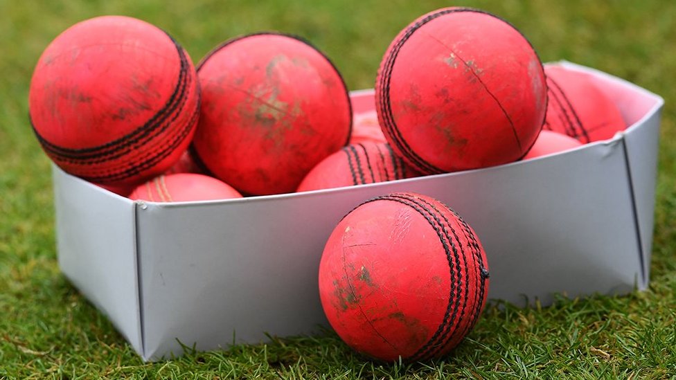 இலங்கை கிரிக்கெட் : 40 வருடங்களுக்குப் பின் யாழ்ப்பாணத்திலிருந்து ஒரு வீரர், துளிர்க்கும் நம்பிக்கை இலங்கை கிரிக்கெட் : 40 வருடங்களுக்குப் பின் யாழ்ப்பாணத்திலிருந்து ஒரு வீரர், துளிர்க்கும் நம்பிக்கை