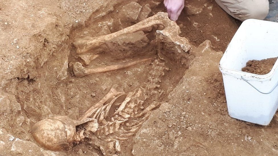 ரோமப் பேரரசு வரலாற்று காலம்: இங்கிலாந்தில் கிடைத்த இரும்புக் கால எலும்புக் கூடுகள்