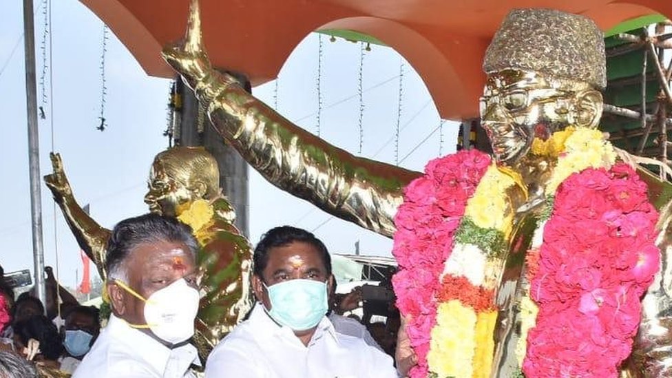 எம்.ஜி.ஆர், ஜெயலலிதாவுக்கு அமைச்சர் கட்டிய கோயில் திறப்பு