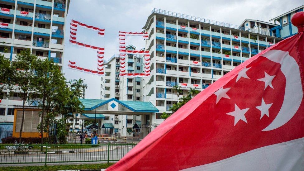 சிங்கப்பூர்