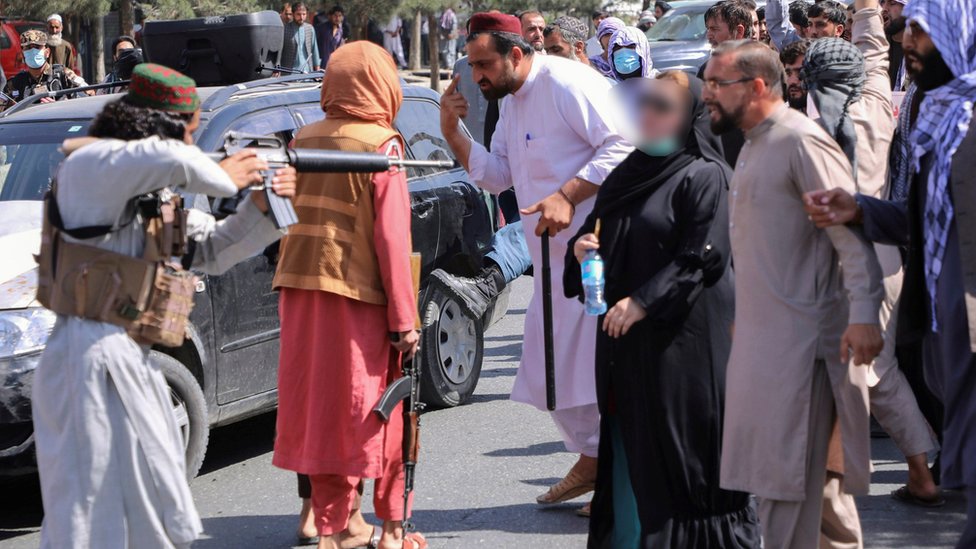 Fight till death: Afghanistan women show no fear against Taliban