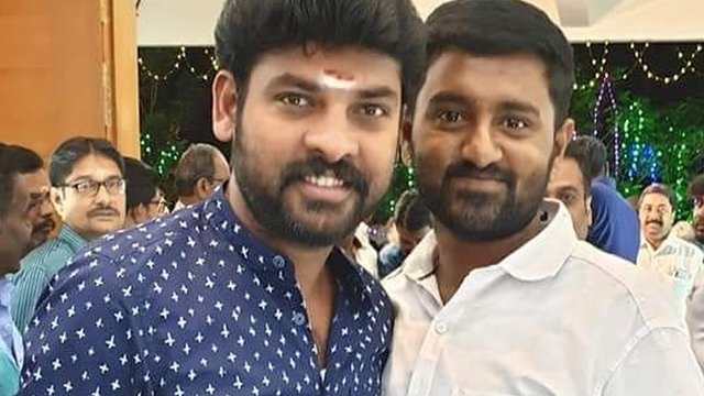 நடிகர் விமலுடன் விக்னேஷ்
