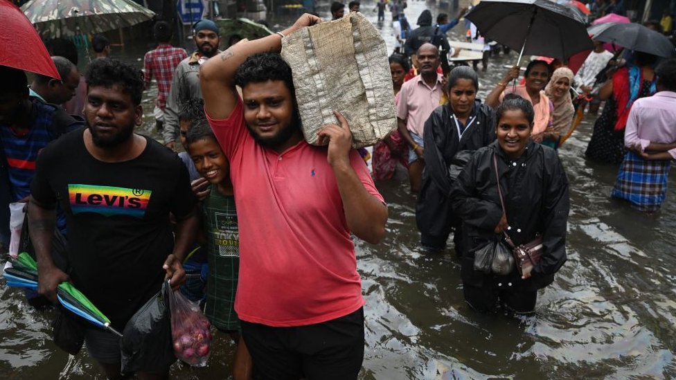 Depression in Bay of Bengal:; Heavy rain for more than 20 hours in Tamilnadu