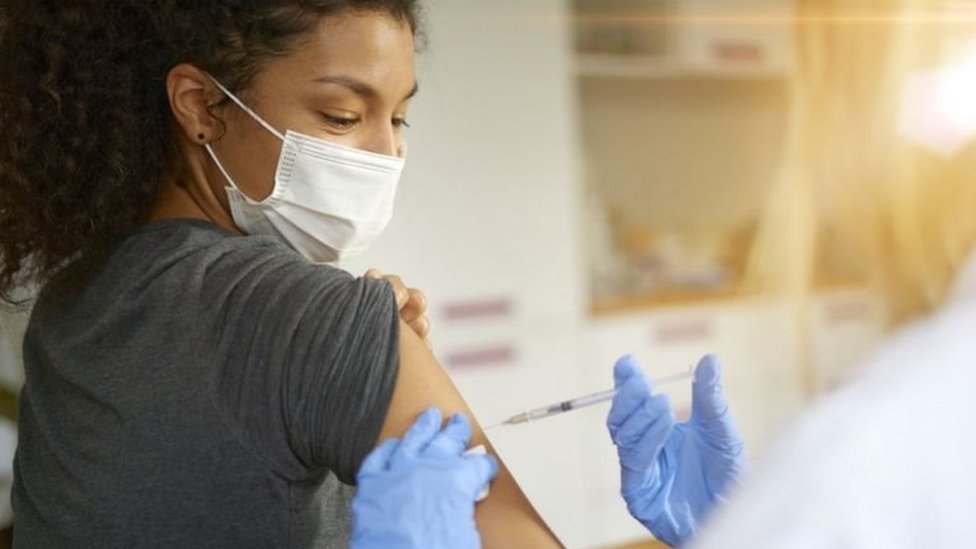 கொரோனா தடுப்பூசி