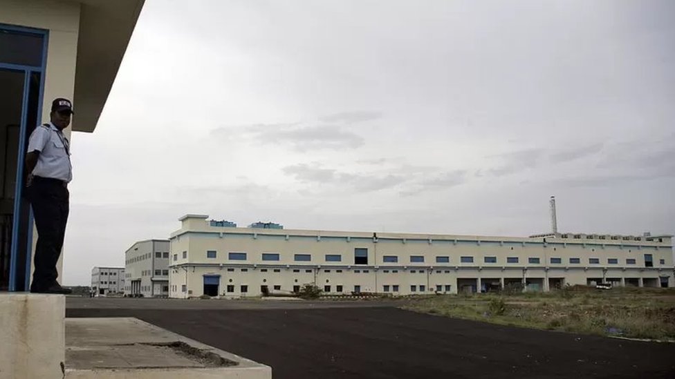 ஃபாக்ஸ்கான் தொழிற்சாலை.