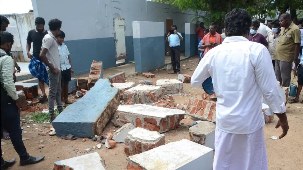 நெல்லை பள்ளி விபத்து