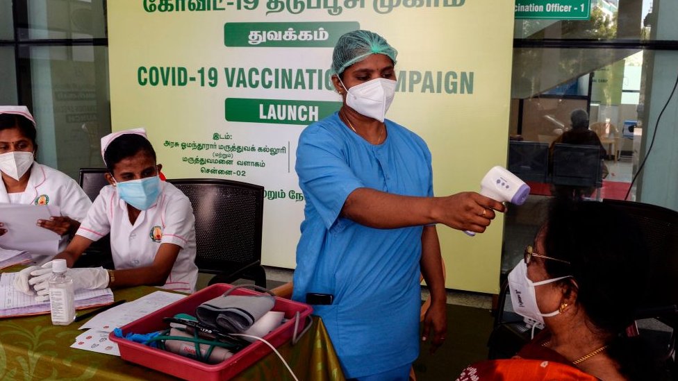 கொரோனா தடுப்பூசி முகாம்