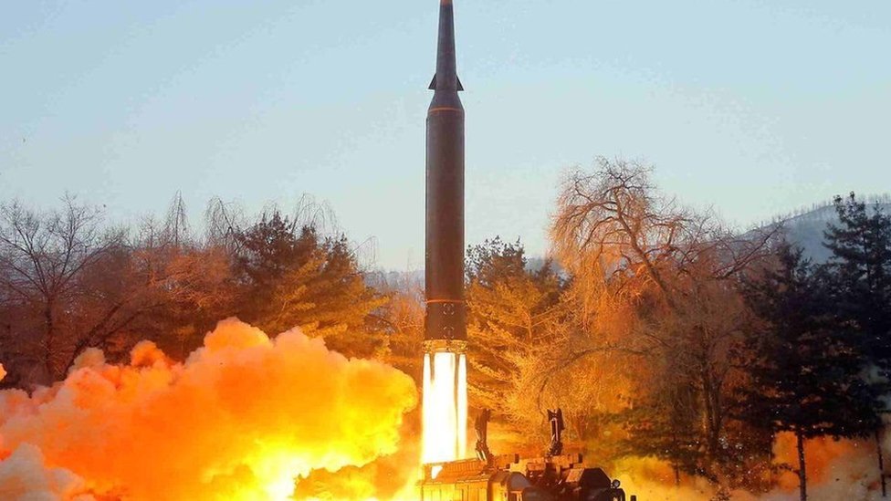 ஏவுகணை சோதனை