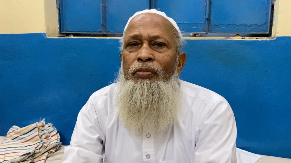 முகமது சலாவுதீன், பள்ளிவாசல் மேலாளர்