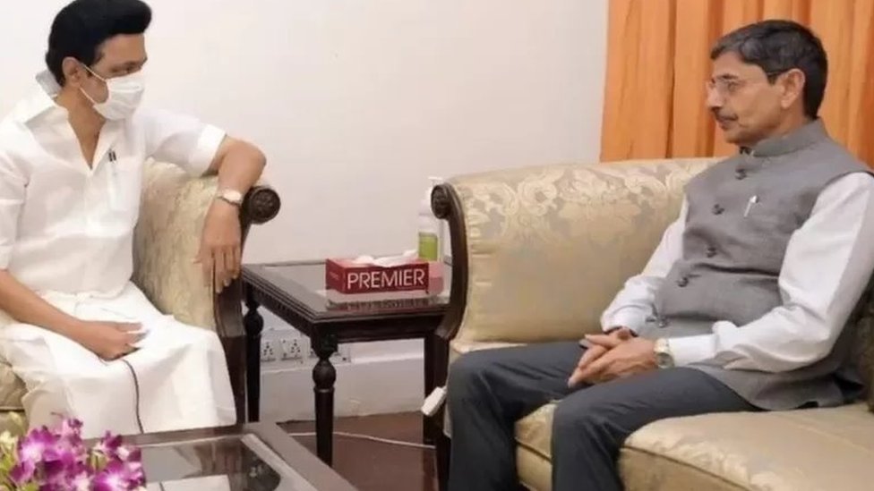 தமிழ்நாடு முதலமைச்சர் மு.க.ஸ்டாலின் - ஆளுநர் ரவி