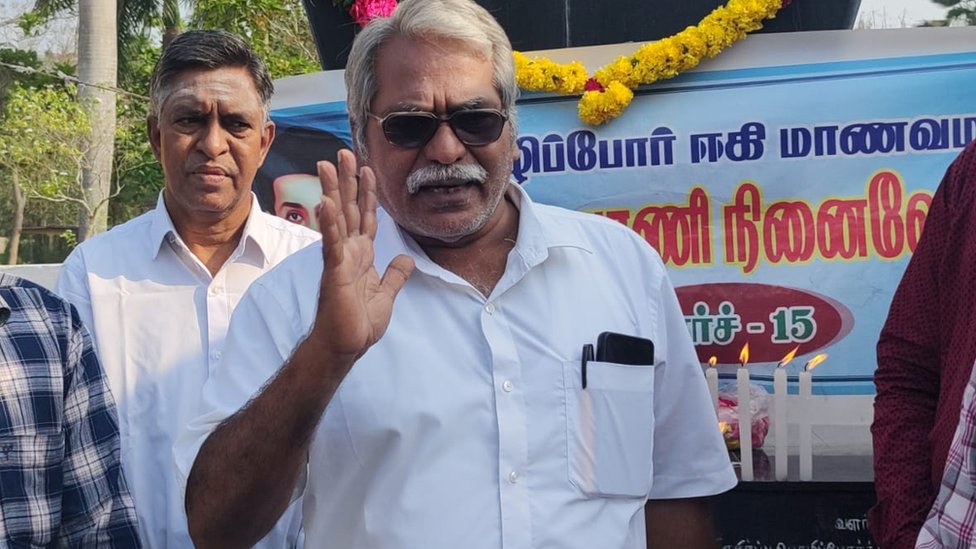 பேராசிரியர் செயராமன்