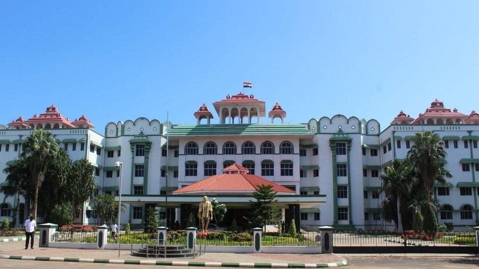 சென்னை உயர் நீதிமன்றத்தின் மதுரைக் கிளை