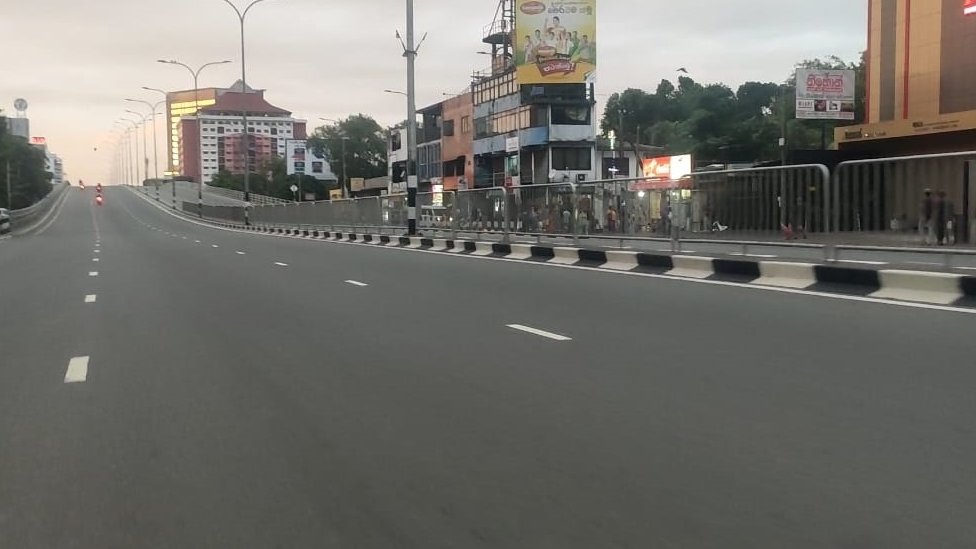 சாலை சாலை