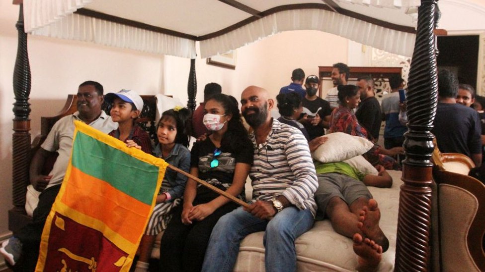 இலங்கை இலங்கை