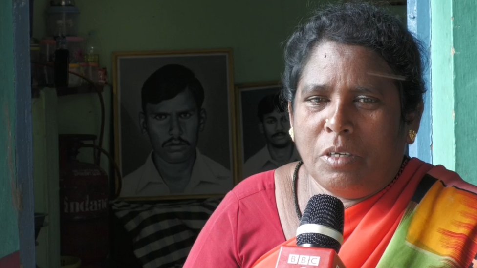 முருகேசனின் மனைவி மணிமேகலை முருகேசனின் மனைவி மணிமேகலை