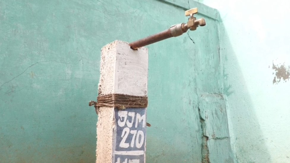 குடிநீர் இணைப்பு குடிநீர் இணைப்பு