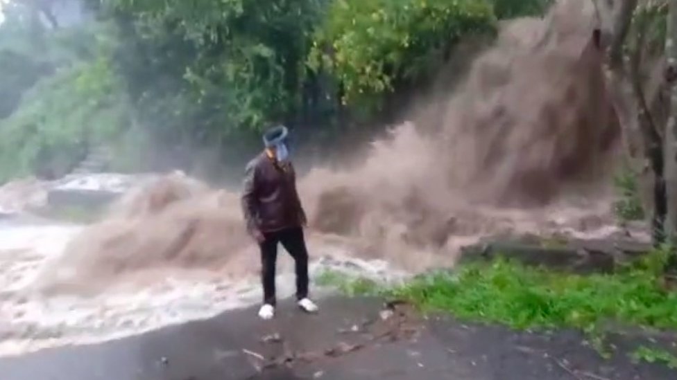 காப்பு காட்டுக்குள் நடக்கும் மரணங்கள்