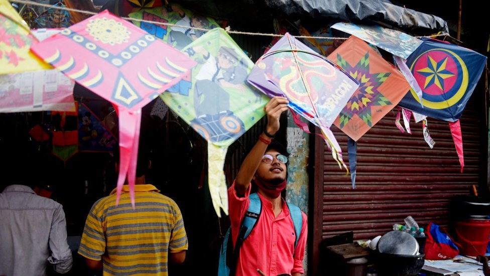 சர்வதேச பட்டம் விடும் விழா சர்வதேச பட்டம் விடும் விழா