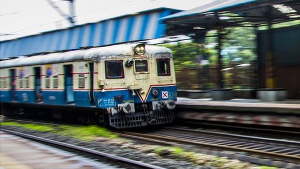 ரயில் ரயில்