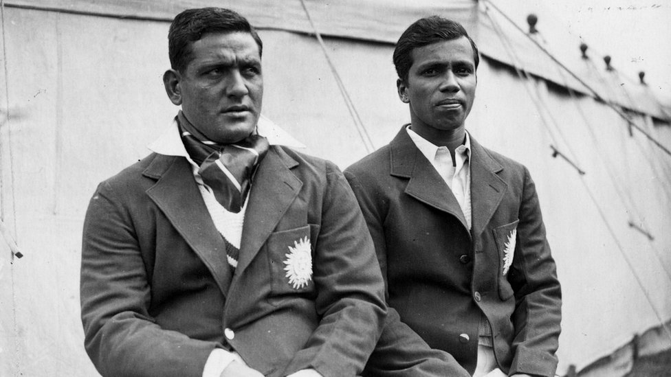  a player played cricket for both india and pakistan 