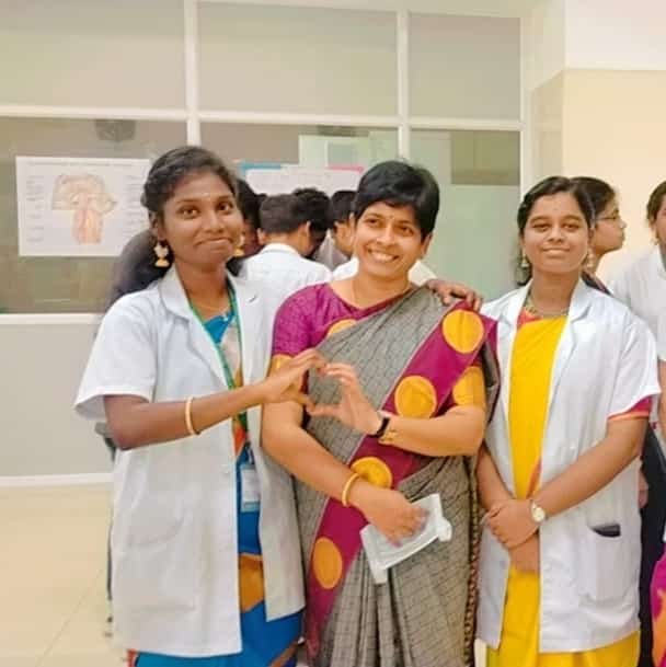 பழங்குடியின மருத்துவ மாணவி பூஜா