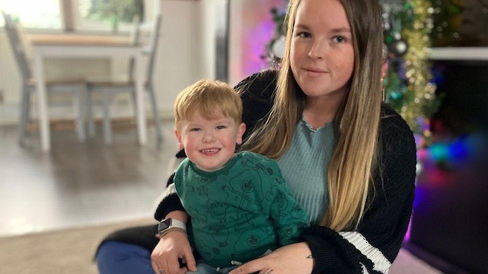 குழந்தை ஃபின்லி குழந்தை ஃபின்லி