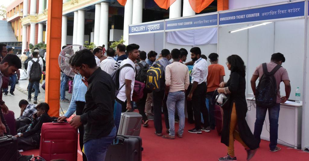 டெல்லி ரயில்வே வேலைவாய்ப்பு மோசடி