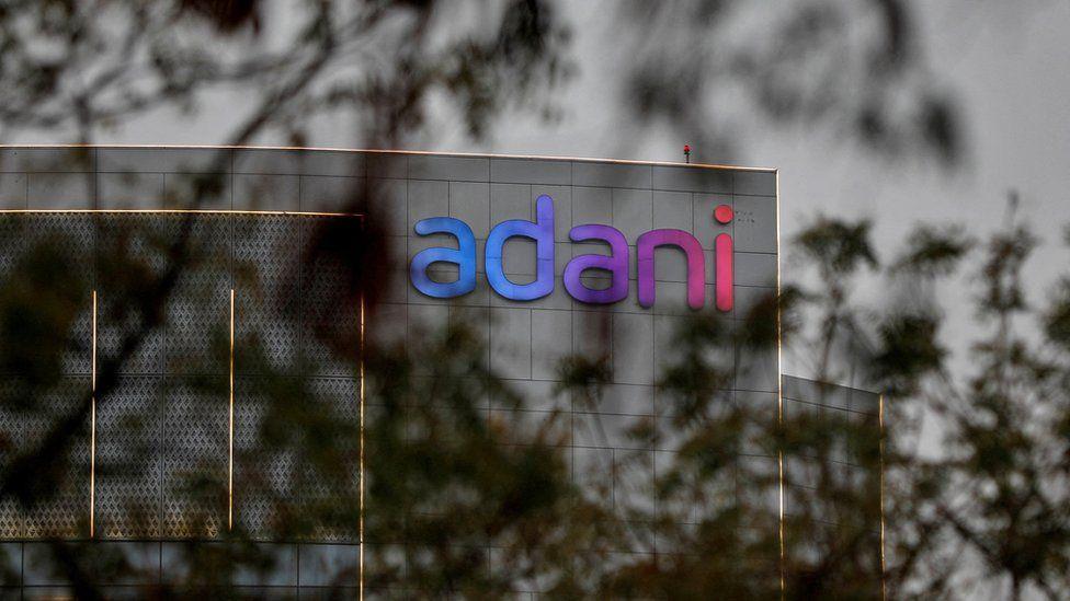 அதானிக்கு நேசக்கரம் நீட்டும் அபுதாபி