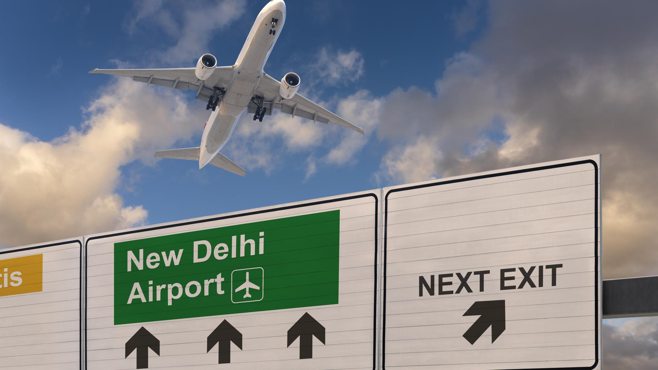 பெண் விமானி மீது சிறுநீர் கழித்த நபரை கைது செய்ய தனிப்படை அமைத்த டெல்லி போலீஸ்